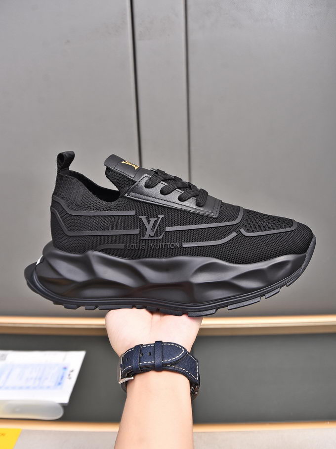 Louis Vuitton Sneakers Mens ID:20250217-54